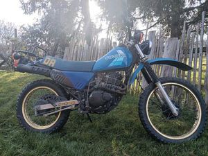 SUZUKI DR 250