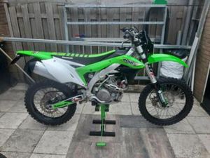 KX450F KL UITVOERING MET KENTEKEN 2017 — MOTOREN | KAWASAKI — MARKTPLAATS