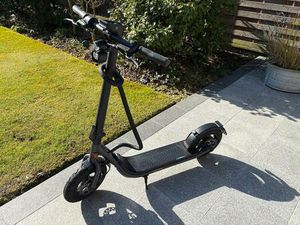 E-ROLLER EGRET X IM NEUZUSTAND!!