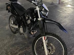YAMAHA - DT 125 RE
