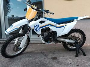 HUSQVARNA FC 250 - 2023