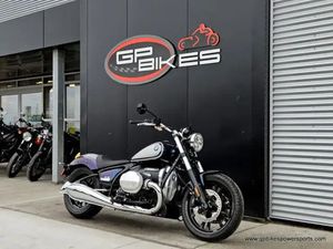 2022 BMW R 18 719 GALAXY DUST METALLICTITAN SILVER METALLI