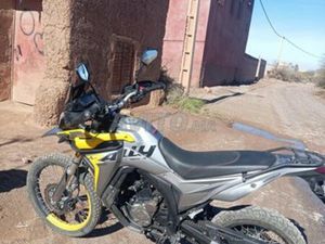 MOTO À VENDRE