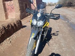 MOTO À VENDRE