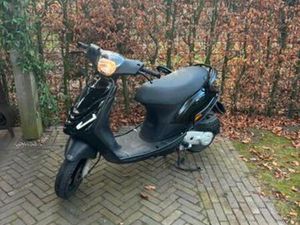 PIAGGIO ZIP SP 2022 4T — SCOOTERS | PIAGGIO — MARKTPLAATS