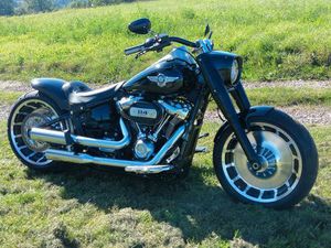 HARLEY-DAVIDSON FAT BOY 114 CUSTOM