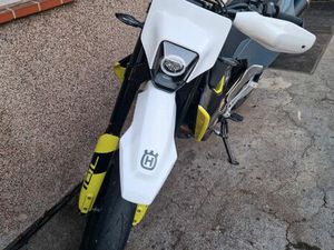 HUSQVARNA SM 701