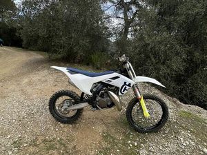 HUSQVARNA 85 TC – RÉVISION COMPLÈTE – PNEU ARRIÈRE NEUF