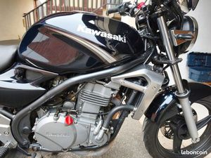 MOTO KAWASAKI 500