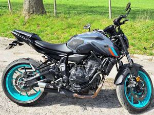 YAMAHA MT-07