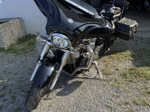 YAMAHA XVS 1300 MIDNIGHT STAR SCHWARZ