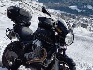 MOTO GUZZI 1200 SPORT