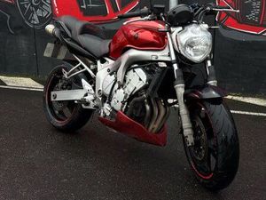 YAMAHA FZ6