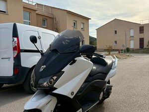YAMAHA TMAX ABS