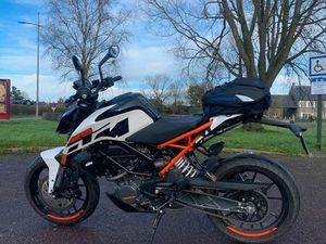 125 KTM DUKE