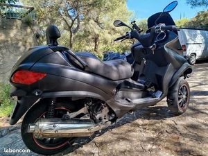 SCOOTER MP3 500 3 ROUES