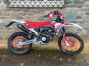 FANTIC MOTOR 125 PERFORMANCE