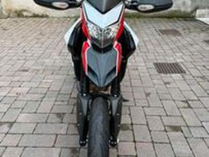 DUCATI HYPERMOTARD 821 SP