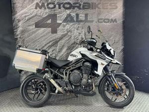 TRIUMPH TIGER 1200 XR