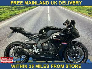 HONDA CBR1000RR FIREBLADE