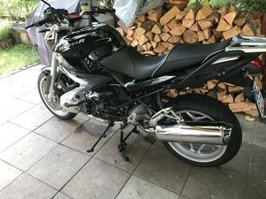 BMW R1200R MIT ORIGINALEM KOFFERSATZ