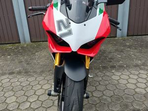 DUCATI PANIGALE V2 TROY BAYLISS