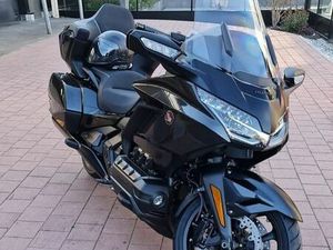 MOTO HONDA GLODWING 1800GL NOIR