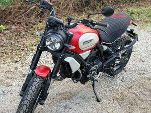 DUCATI SCRAMBLER DARK PRO