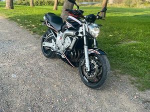 YAMAHA FZ6 98CH