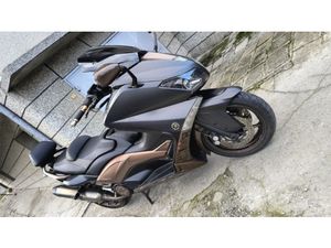 YAMAHA T-MAX →
