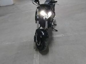 BENELLI TNT 125 + EQUIPAMENTO – COSTA DA CAPARICA