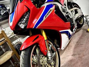 HONDA CBR 1000 SP2 ROSSO