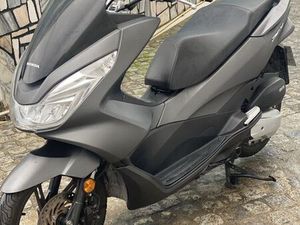 HONDA PCX 125 ANO 2015 ODIVELAS
