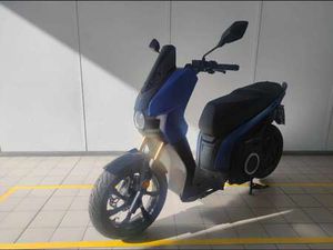 SEAT 125P BLUE R7/9KWW MY 23 BLU/AZZURRO