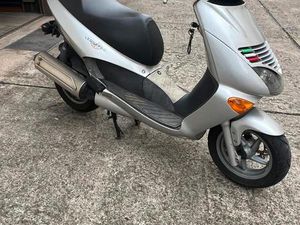 APRILIA LEONARDO 125