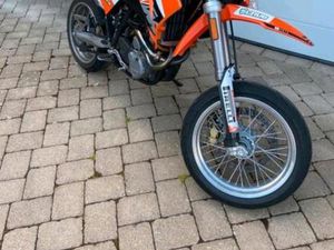 KTMLC4 640SUPERMOTO