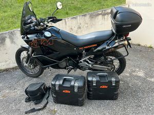 KTM 950 ADVENTURE