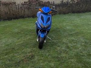 YAMAHA AEROX B KLASSE — SCOOTERS | YAMAHA — MARKTPLAATS