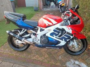 FIREBLADE SC33 1999 19750KM — MOTOREN | HONDA — MARKTPLAATS