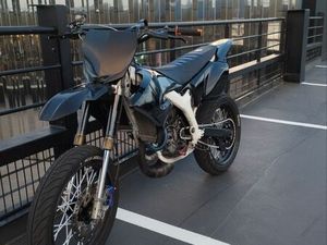 YAMAHA DT