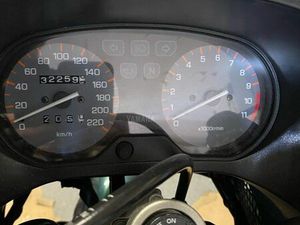 DIS 600 YAMAHA VERT ANGLAIS