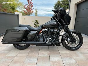 MAGNIFIQUE HARLEY DAVIDSON STREET GLIDE