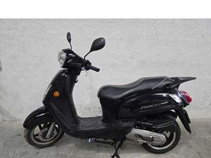 ② SYM - SNORSCOOTER - FIDDLE II - 4T 25KM UITVOERING DLS54J