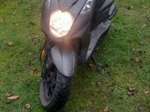 ② SYM ORBIT 2 B KLASSE