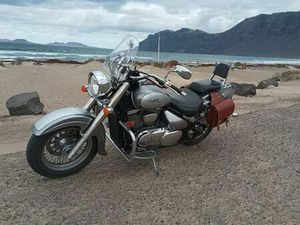 SUZUKI - INTRUDER C800