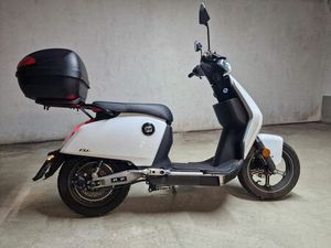 SUPER SOCO CUX 45 MIT TOP CASE. TOP ZUSTAND