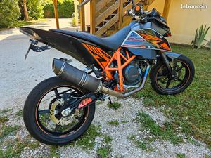 KTM DUKE 690 R A2