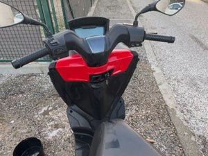 VEND SCOOTER 50 CC