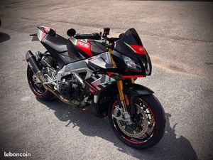 APRILIA TUONO V4 1100 FACTORY