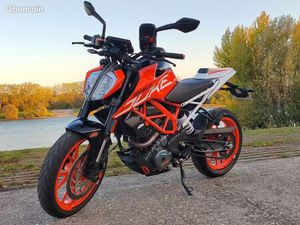 KTM 390 DUKE